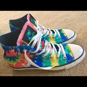 Tie dye Converse sneakers size men 6 women 8